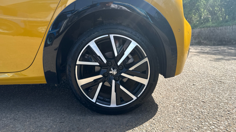 Peugeot 208 1.2 PureTech 130 GT Premium 5dr EAT8 Petrol Hatchback